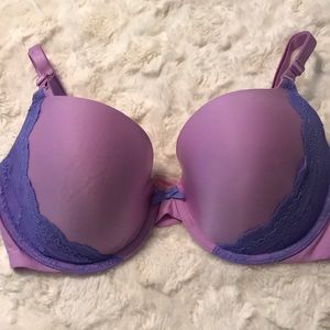 Excellent condition Victoria’s Secret bra size 36D